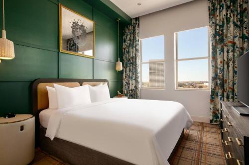 Glenn Hotel Autograph Collection - image 11