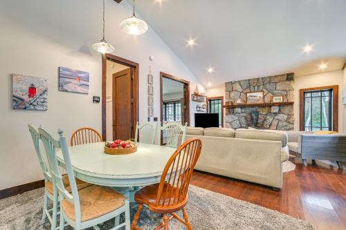 Upscale Earl Young Charlevoix Cottage with Deck! in Charlevoix, USA