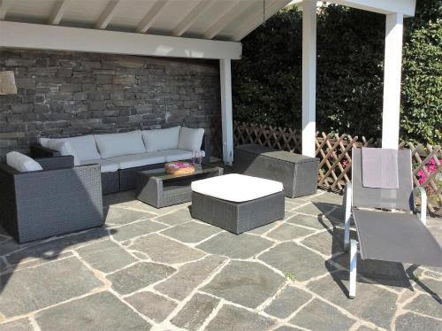 Casa Sopralago by Fewotessin in Gordola