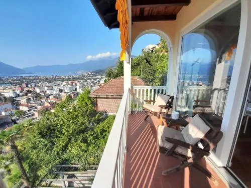 Villa Dora Attika by Fewotessin in Locarno, Schweiz