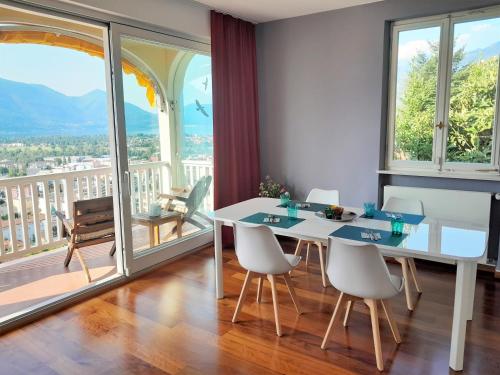 Villa Dora Attika by Fewotessin in Monti Trinita