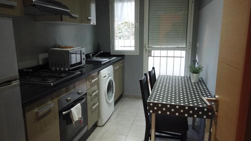 Herb studio in Casablanca (800 m from Casavoyageurs station), Casablanca (foto 11)
