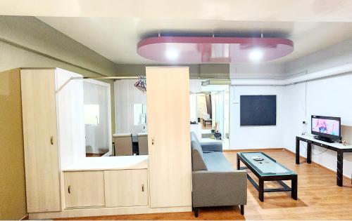 Holiday Hostel KLCC near Embassy of the People's Republic of China