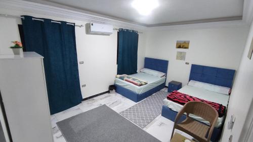 room detail thumbnail 0