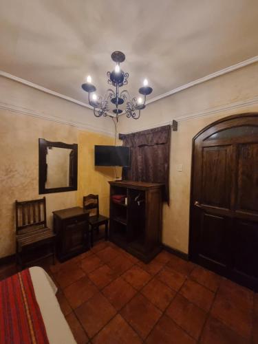 Hotel California, Antigua Guatemala (photo 3)