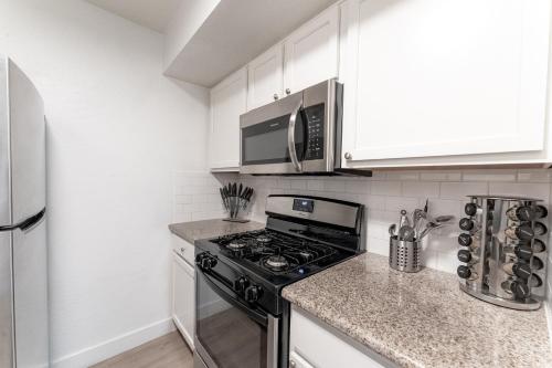 Central PHX 1 BR unit Close to Airport & Hospitals thumb 4