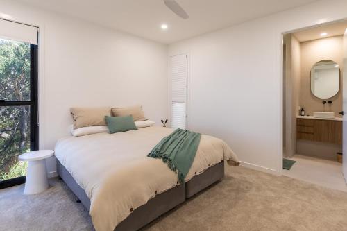 YUTORI BEACH FRONT - Sunrise at 1770