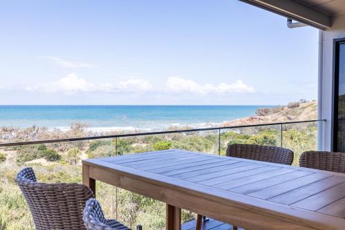 YUTORI BEACH FRONT - Sunrise at 1770