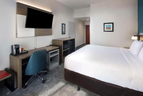 King Room - Accessible/Non Smoking