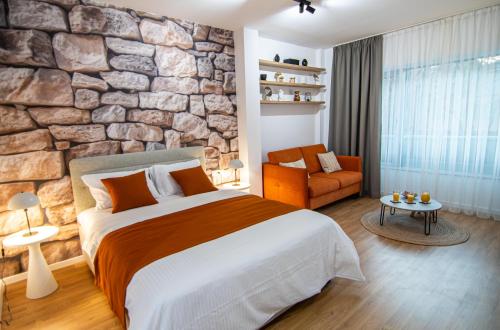 Momento Studio Apartments - image 3