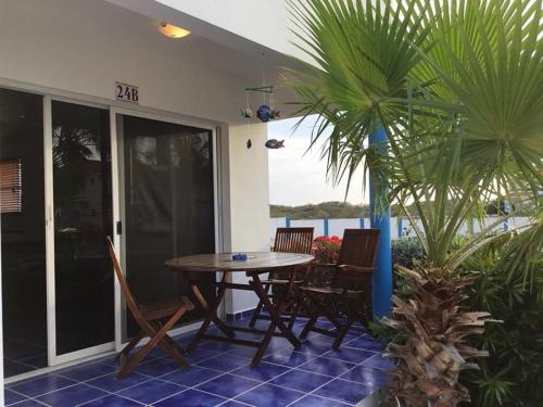 Little Slice of Paradise in Westpunt