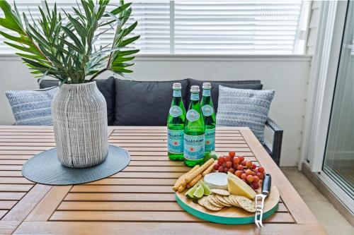 Stylish 3BR Townhouse CampHill - WiFi Parking - image 4