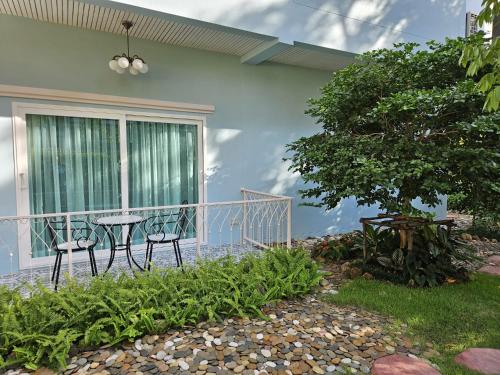 Garden, Dusita Residence near Kiak Kai Pier