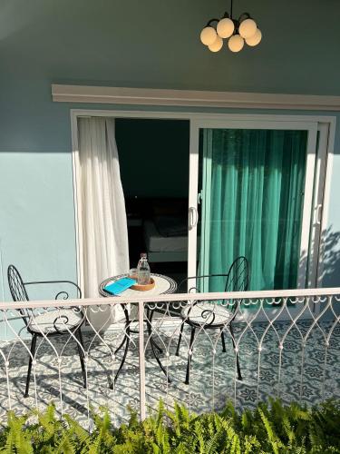 Balcony/terrace, Dusita Residence near Kiak Kai Pier