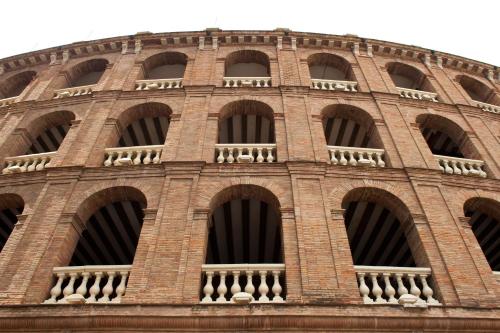 SingularStays Artes - image 3