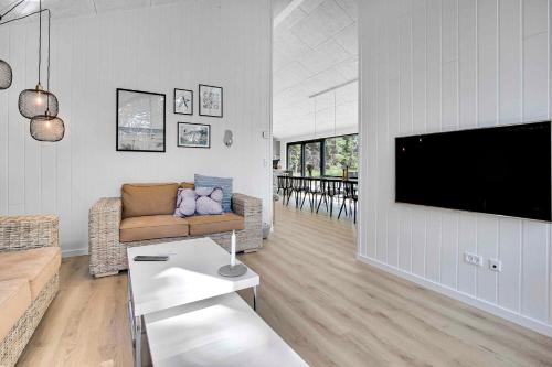 المرافق, Newly Built Summer House Full Of Luxury in Hals