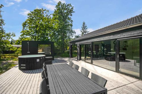 المرافق, Newly Built Summer House Full Of Luxury in Hals