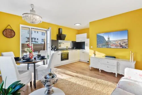 Yellow Suite - Whirlpool Garden - free parking - WiFi in Wien, Österreich