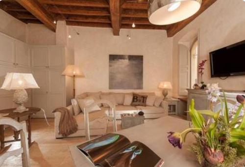 Sophisticated apt near Navona square, Roma (foto 9)