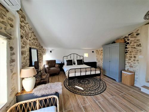 Gîtes NouLou - appartementen - airco (Gites NouLou - appartementen - airco) in Saint-Denis (Languedoc-Roussillon)