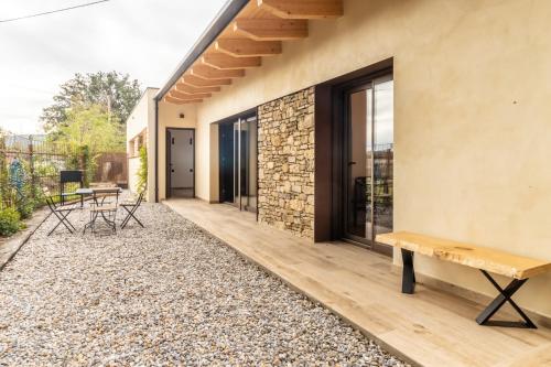 Casa Gessamí Alojamiento en el Pla de l'Estany (Casa Gessami Alojamiento en el Pla de l'Estany) in 卡莫斯