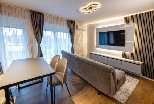 V APARTMENT 4 Futog in ฟูตอก