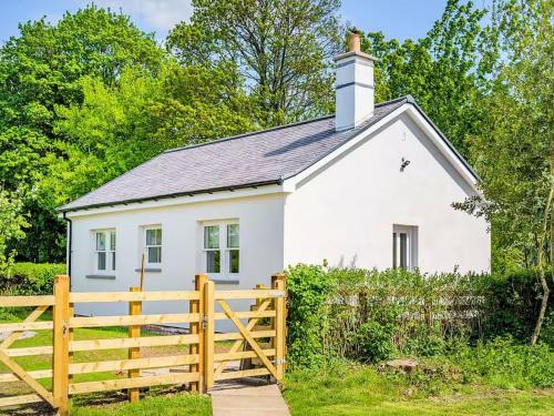 設施, Beautiful Cottage in Historical Robert Burns Farm - Pass the Keys in 爾德吉斯
