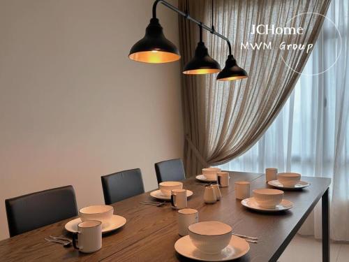 Austin Regency by JC Home Experience Austin Regency by JC Home Experience