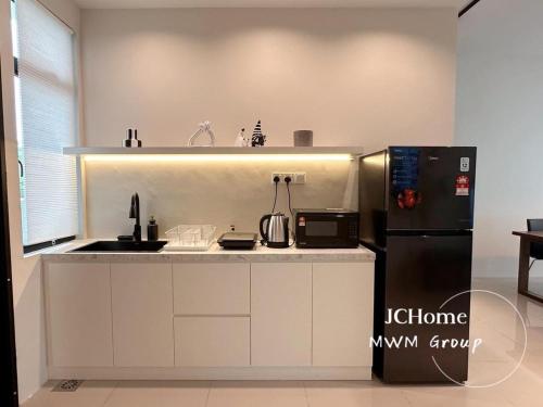 Austin Regency by JC Home Experience Austin Regency by JC Home Experience