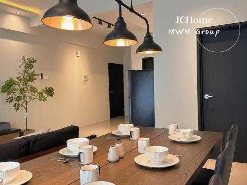 Austin Regency by JC Home Experience Austin Regency by JC Home Experience