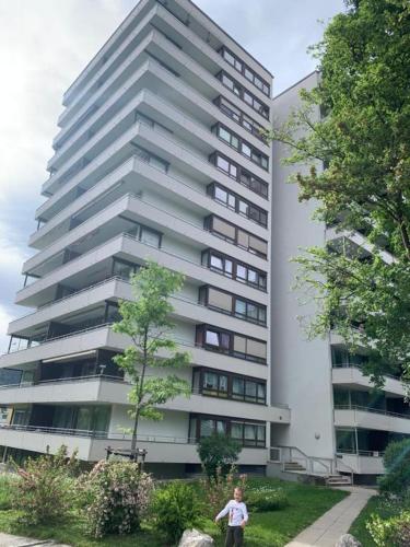 501, Schlafzimmer, Wohnzimmer, Küche und Bad mit Bergblick, Traunstein