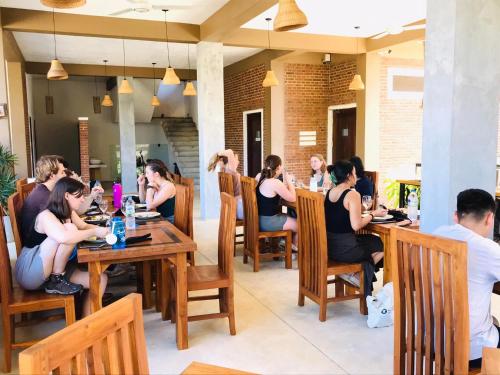 레스토랑, Ali Weta Safari Resort in 우다왈라위