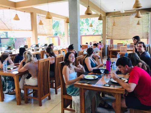 식음료(F&B), Ali Weta Safari Resort in 우다왈라위