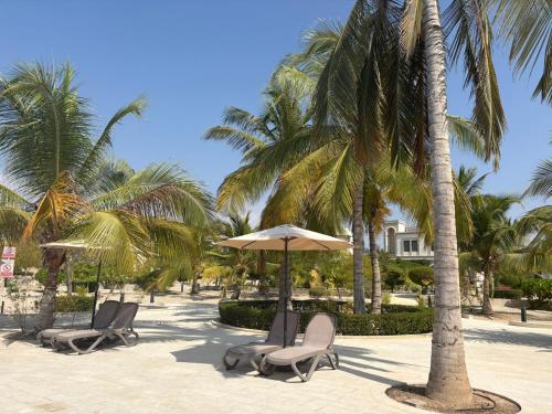 One-Bedroom Villa image 10
