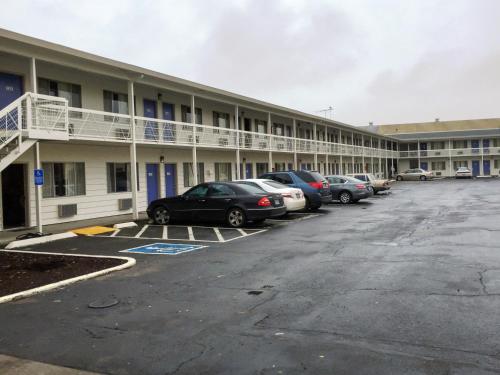 Motel 6-Salem, OR - Expo Center