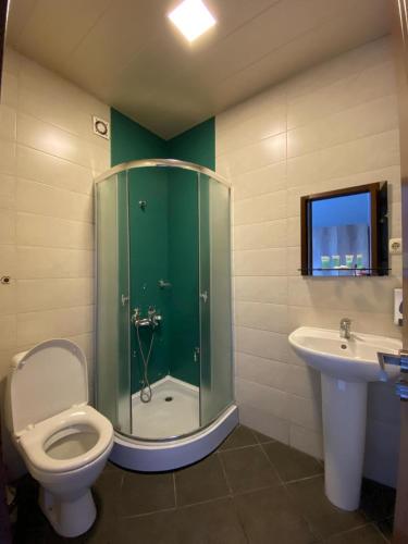 8 rooms, Mccheta (fotografie 11)