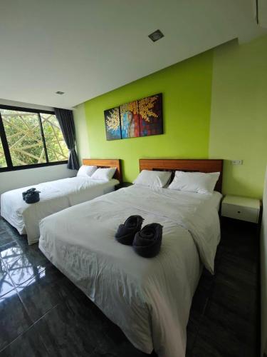 เขียวครามพูลวิลล่า in Chong Sadao