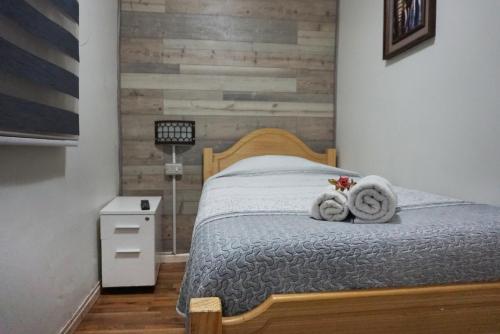 1 twin bed