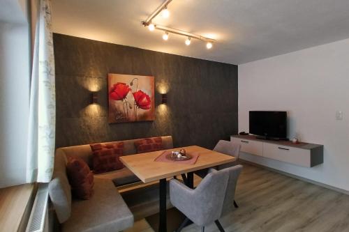 Haus Enzian - image 2