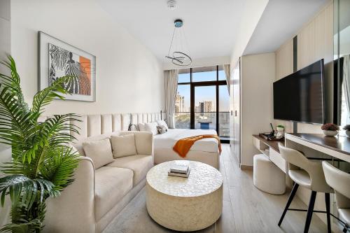 Modern Studio Azizi Riviera 35, Meydan, Dubaj