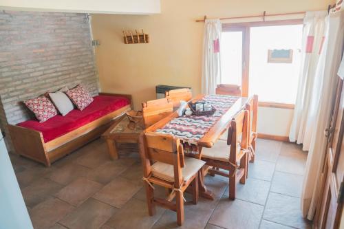 Facilities, Arcangeles in Lago Gutierrez