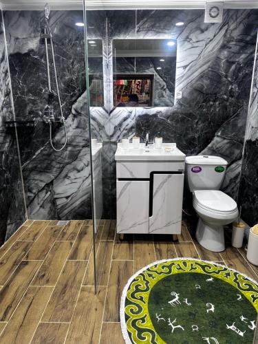 Ethnochill Karakol yurt camping in คาราคล