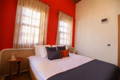 Standard Triple Room image 6
