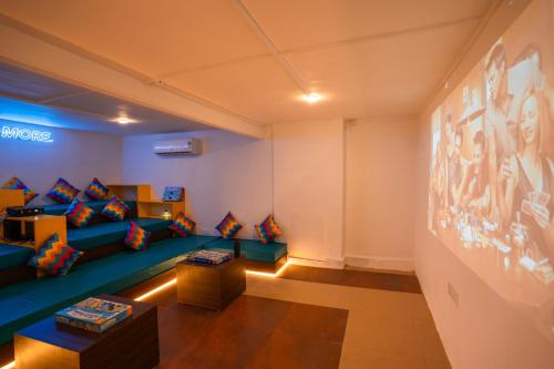 goSTOPS Srinagar goSTOPS Srinagar