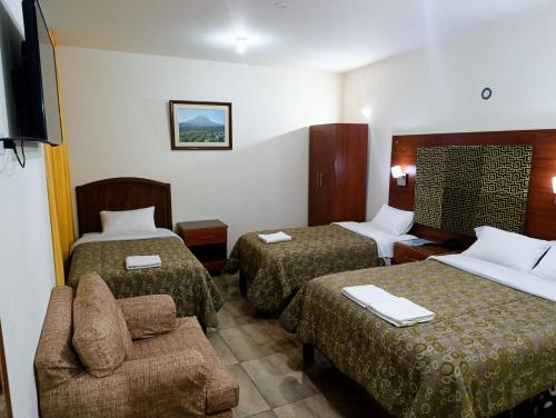 Triple Room with Private Bathroom image 6