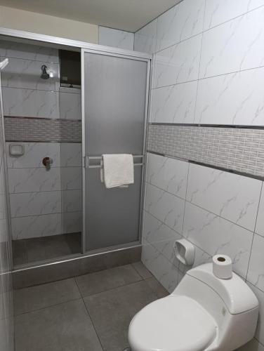 Double Room with Private Bathroom image 2