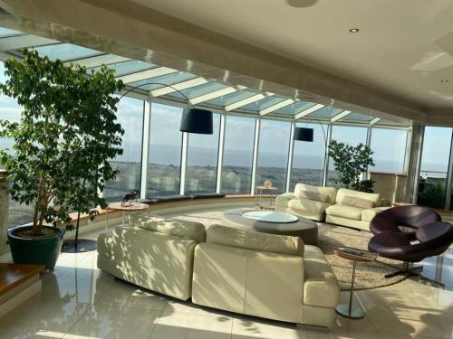 Penthouse vista al rio 650 m2