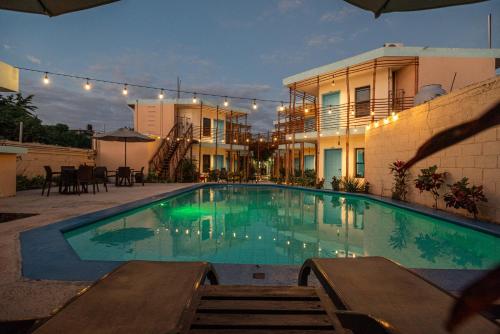 LUNA AZUL BY UVAS in San Miguel