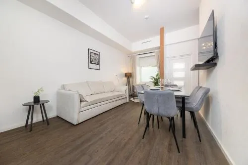 2 BR central Apt at Maybachufer in Berlin, Deutschland