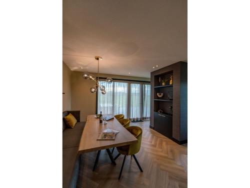 Modern 6-person villa in De Cocksdorp Texel - image 9